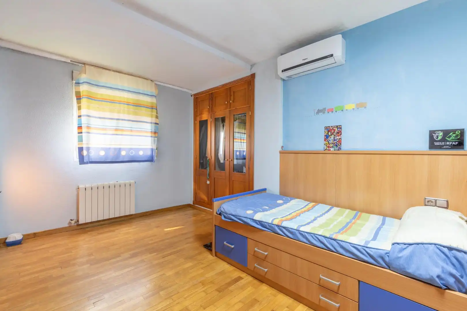 Habitación de Casa adosada en venta en Santa Fe con Aire acondicionado y Calefacción
