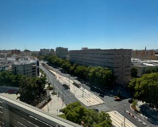 Exterior view of Office to rent in  Sevilla Capital  with Air Conditioner