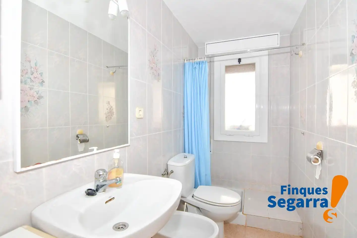 Bathroom of Flat for sale in El Vendrell  with Terrace