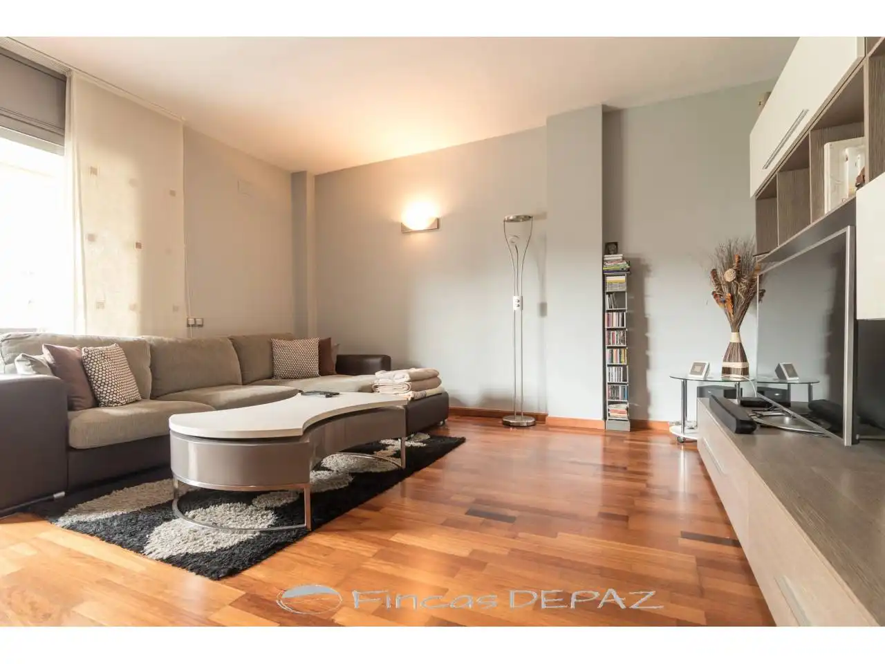 Living room of Flat for sale in Castelldefels  with Air Conditioner, Heating and Parquet flooring
