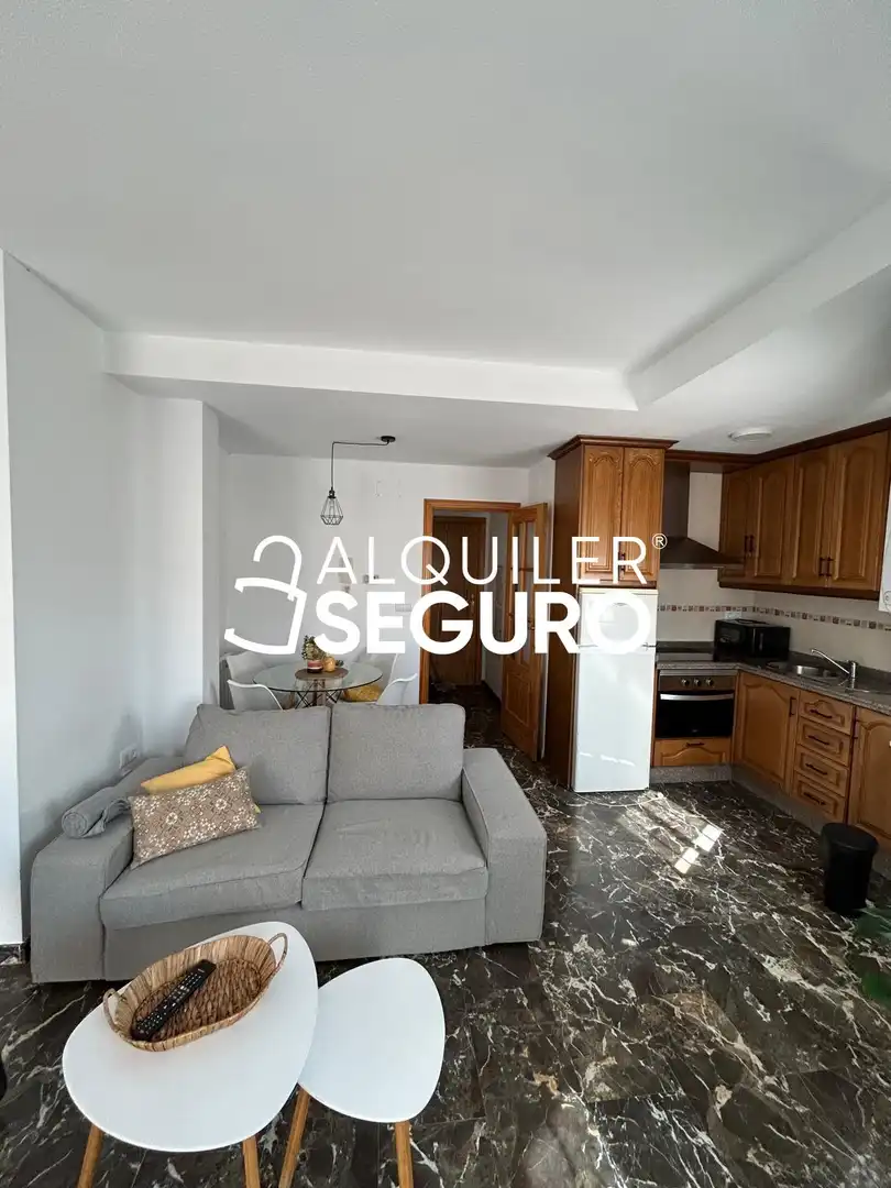 Flat for rent in de Ogijares, Avda. De los Ogíjares