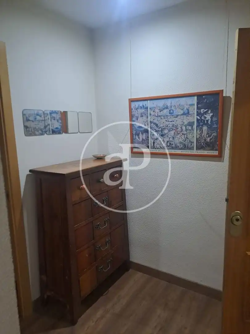 Dormitori de Pis de lloguer en Elche / Elx amb Aire condicionat, Calefacció i Moblat