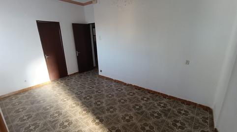 Foto 3 de Piso en venta en Linarejos, Jaén