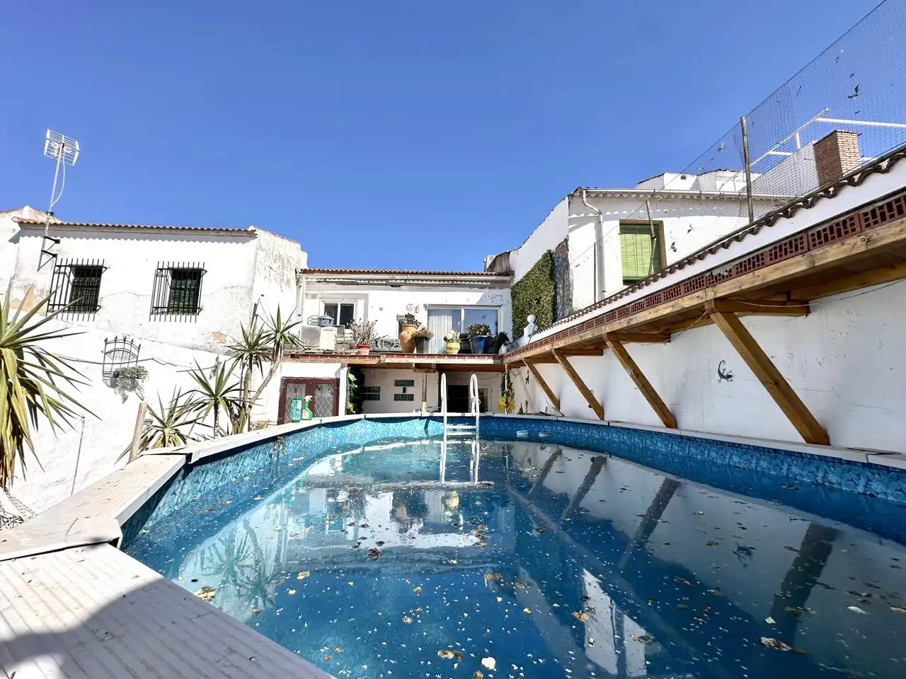 Piscina de Casa o xalet en venda en Fuente de Piedra amb Terrassa, Traster i Piscina