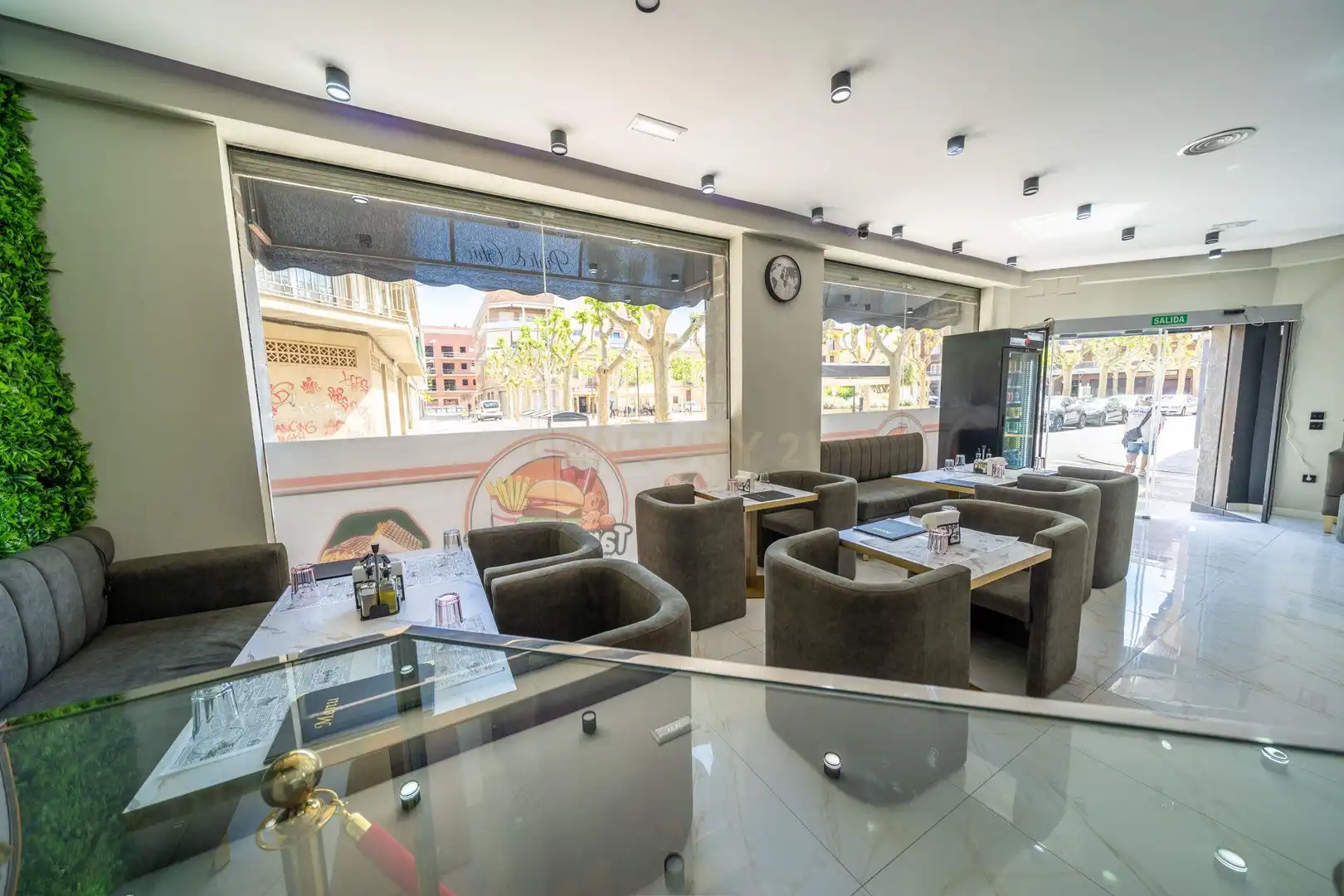 Local comercial en venda a Carrer de Cervantes, 91, Calella, Spain N2-95, imagen 17