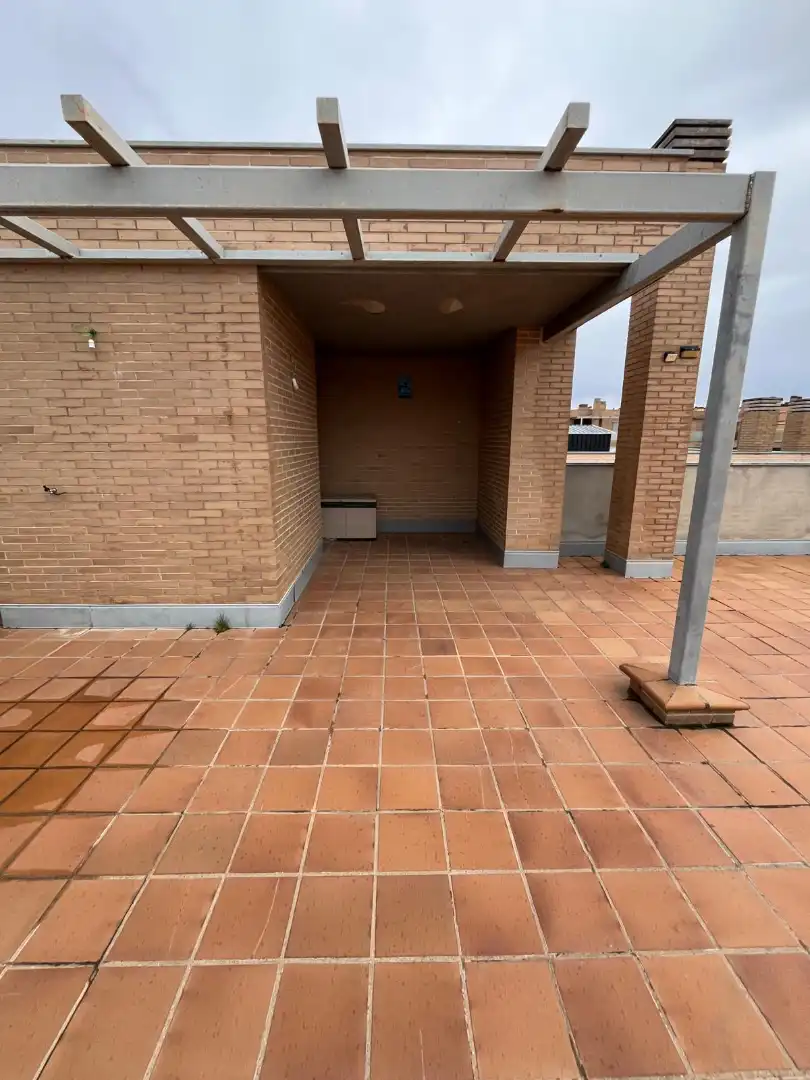 Terraza de Ático en venta en Arganda del Rey con Calefacción, Parquet y Terraza