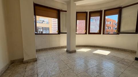Foto 5 de Piso en venta en Calle León y Castillo, 155, Arenales - Lugo - Avda. Marítima, Las Palmas de Gran Canaria