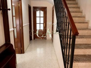 House for sale in Calle las Jaras