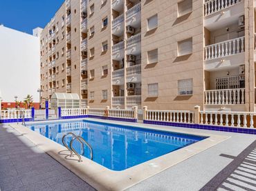 Apartament amb piscina en venda a Calle Calle San Pascual