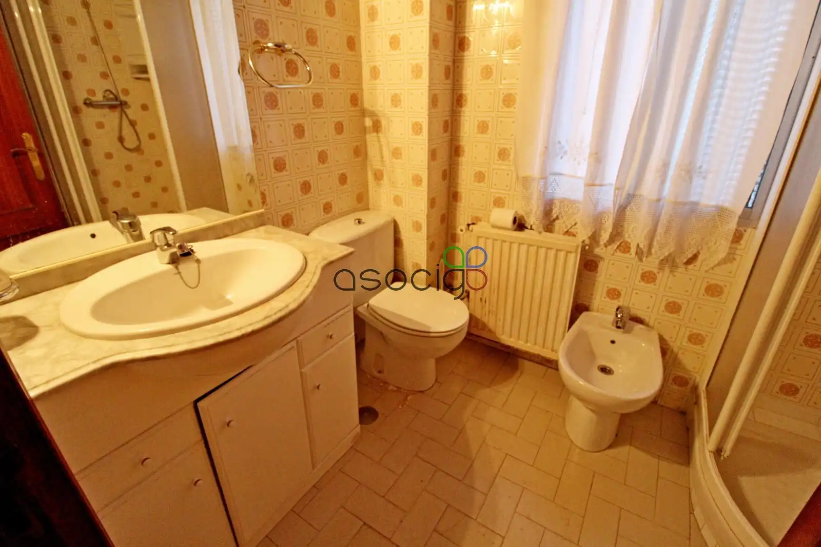 Bathroom of Flat for sale in Yunquera de Henares  with Heating and Terrace