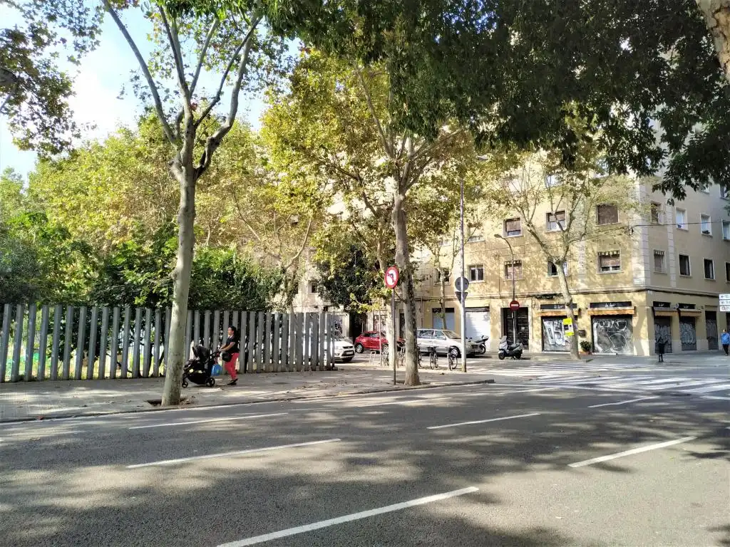 Local en venta en Carrer de Padilla, 192, Sagrada Família