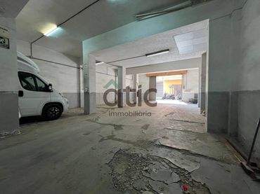 Local comercial de lloguer a Calle Cintaires