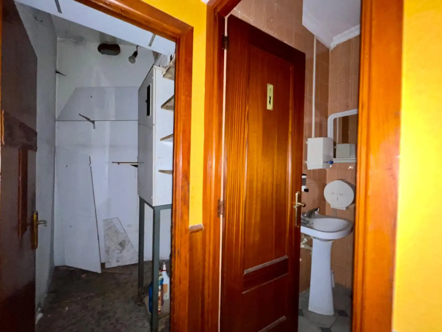 Local comercial en venda a Calle LUCIANA FDEZ, imagen 6