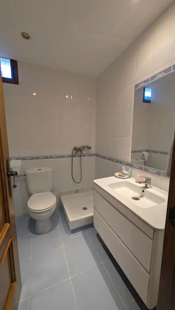 Bathroom of Houses for sale in Los Corrales de Buelna   with Heating, Private garden and Terrace