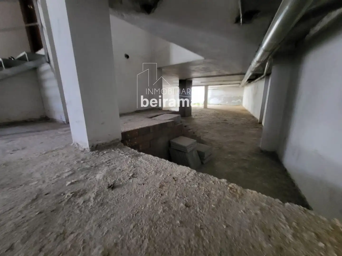 Gewerbefläche zum Verkauf in SANTA MARTA DE ARRIBA, imagen 6