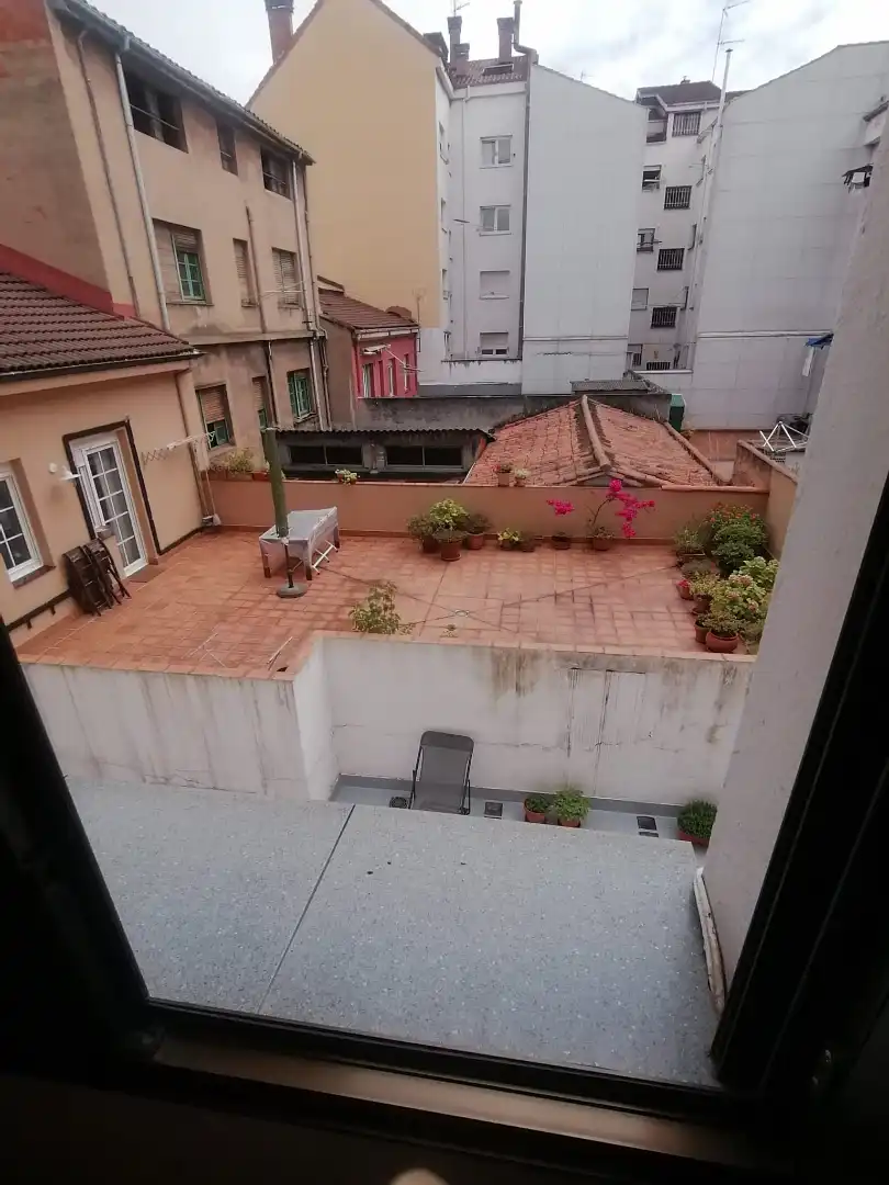 Terrassa de Pis en venda en Gijón  amb Parquet, Forn i Rentadora
