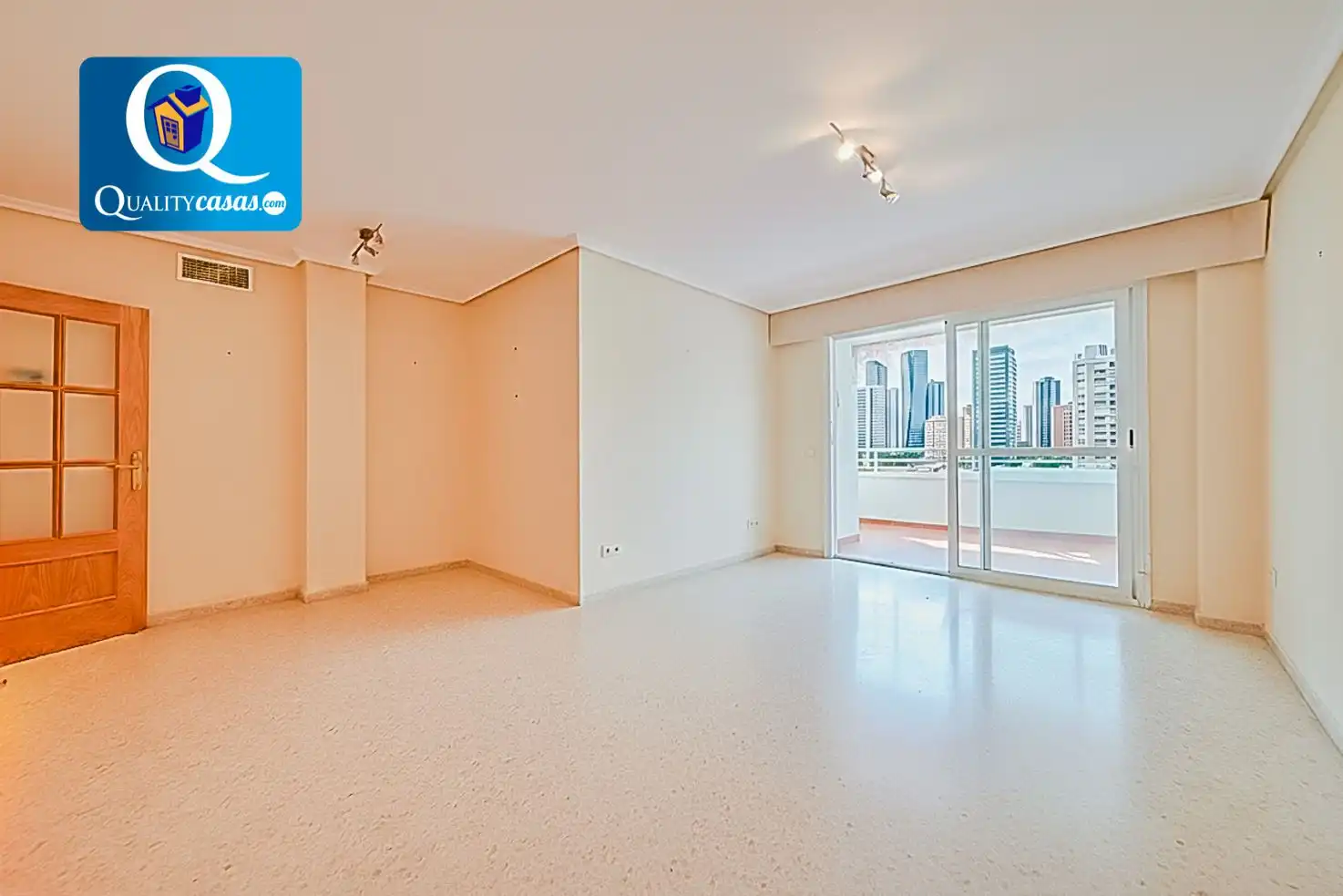 Sala de estar de Piso en venta en Alicante / Alacant con Aire acondicionado, Calefacción y Terraza
