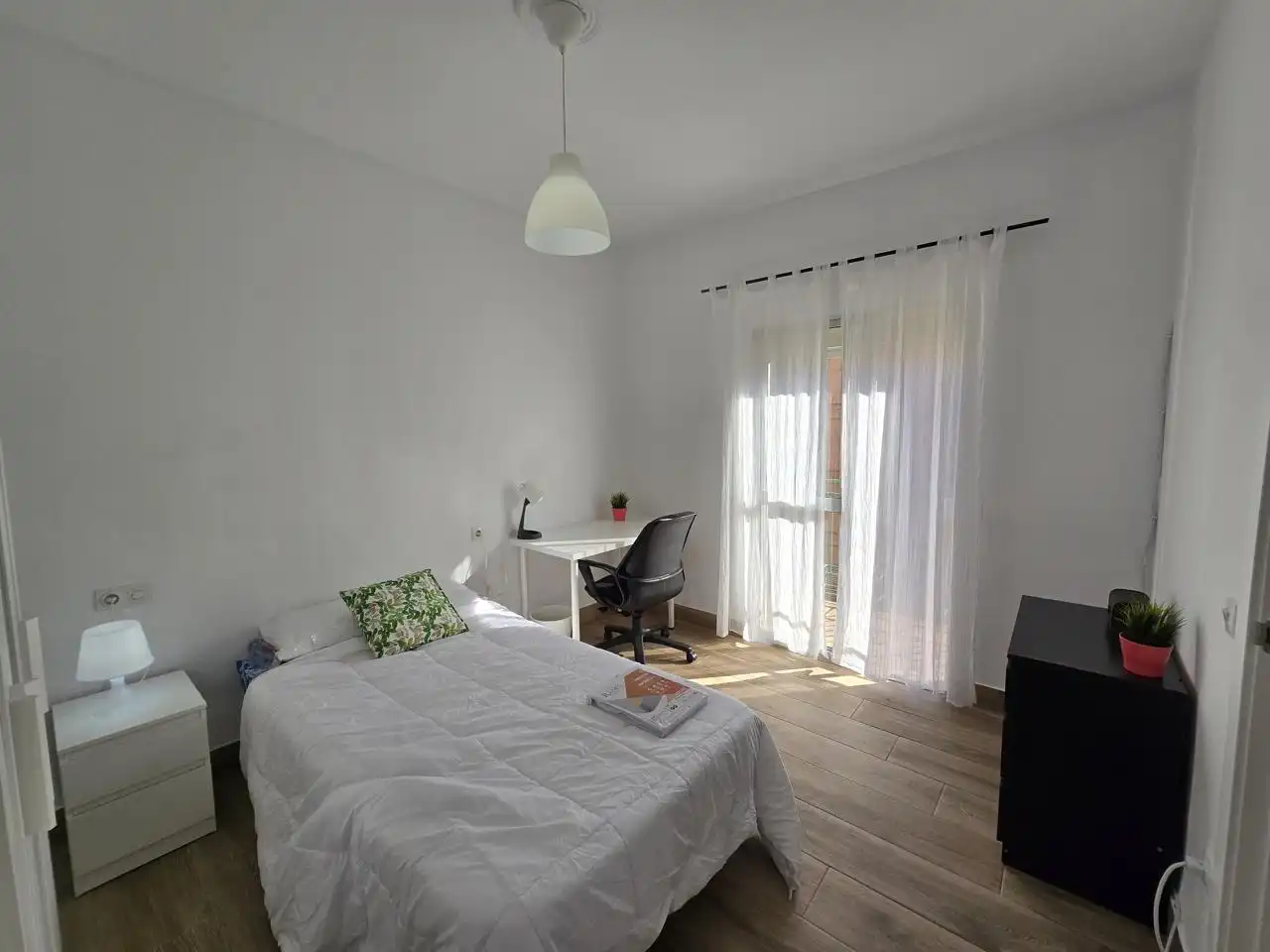Room in Bami, Bami - La Estrella