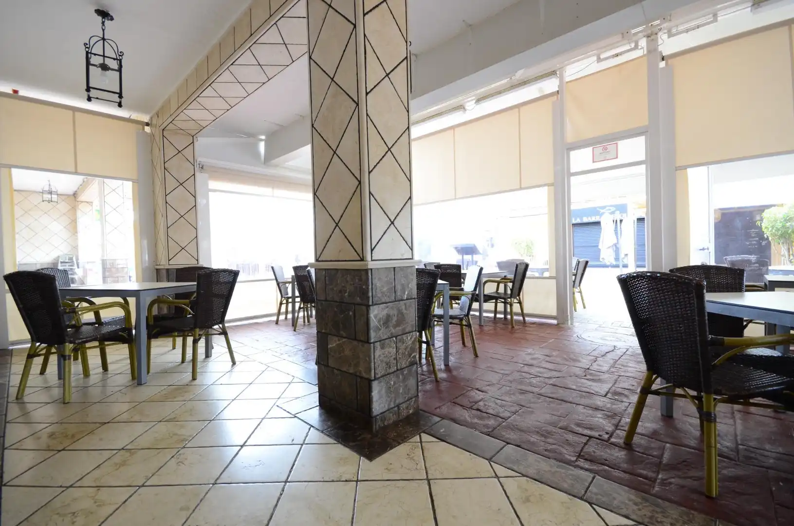 Local en venta en Mazagón