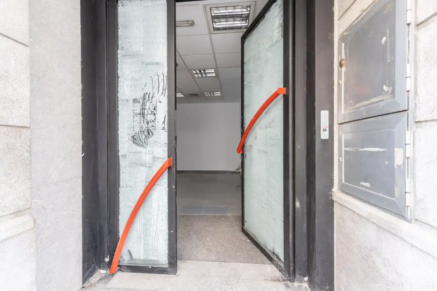 Commercial properties for sale in Montefrío  with Air Conditioner