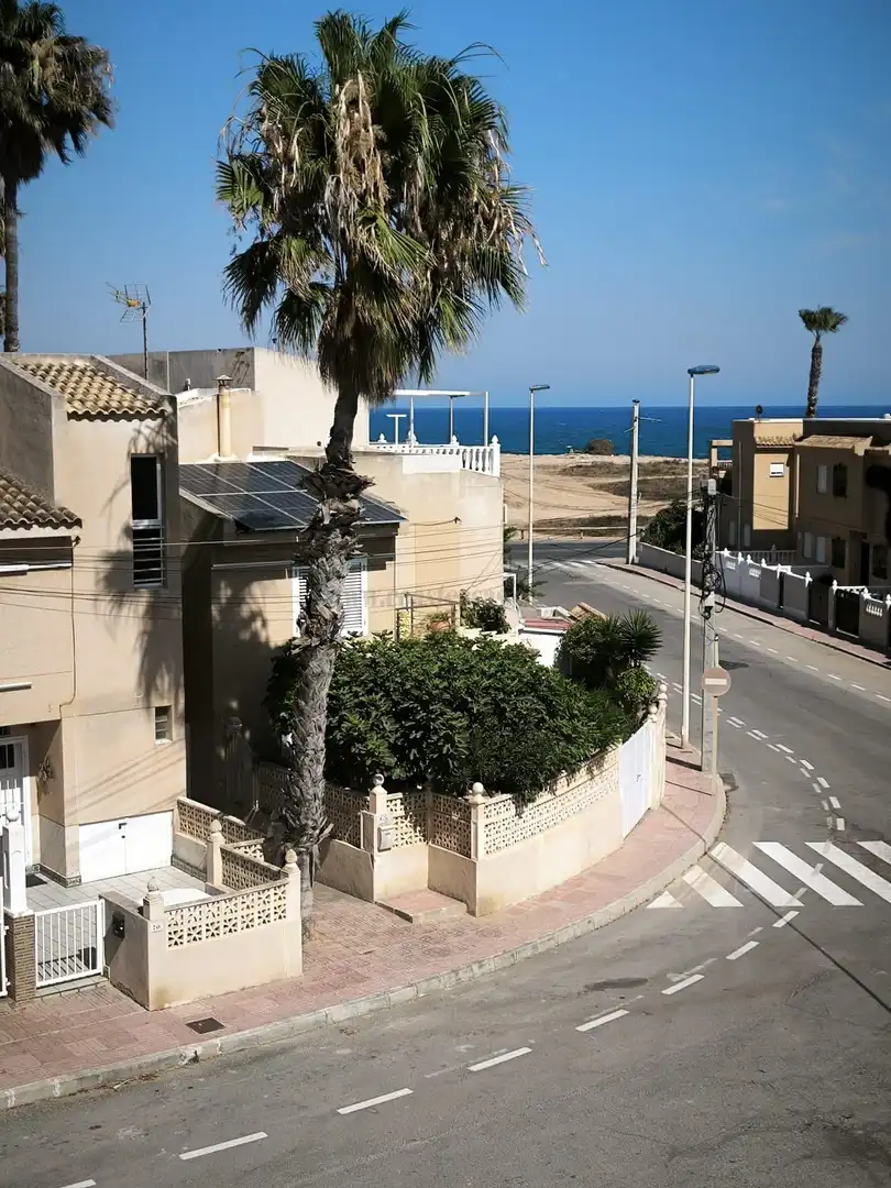 Villa avec piscine à vendre à Playa de los Locos