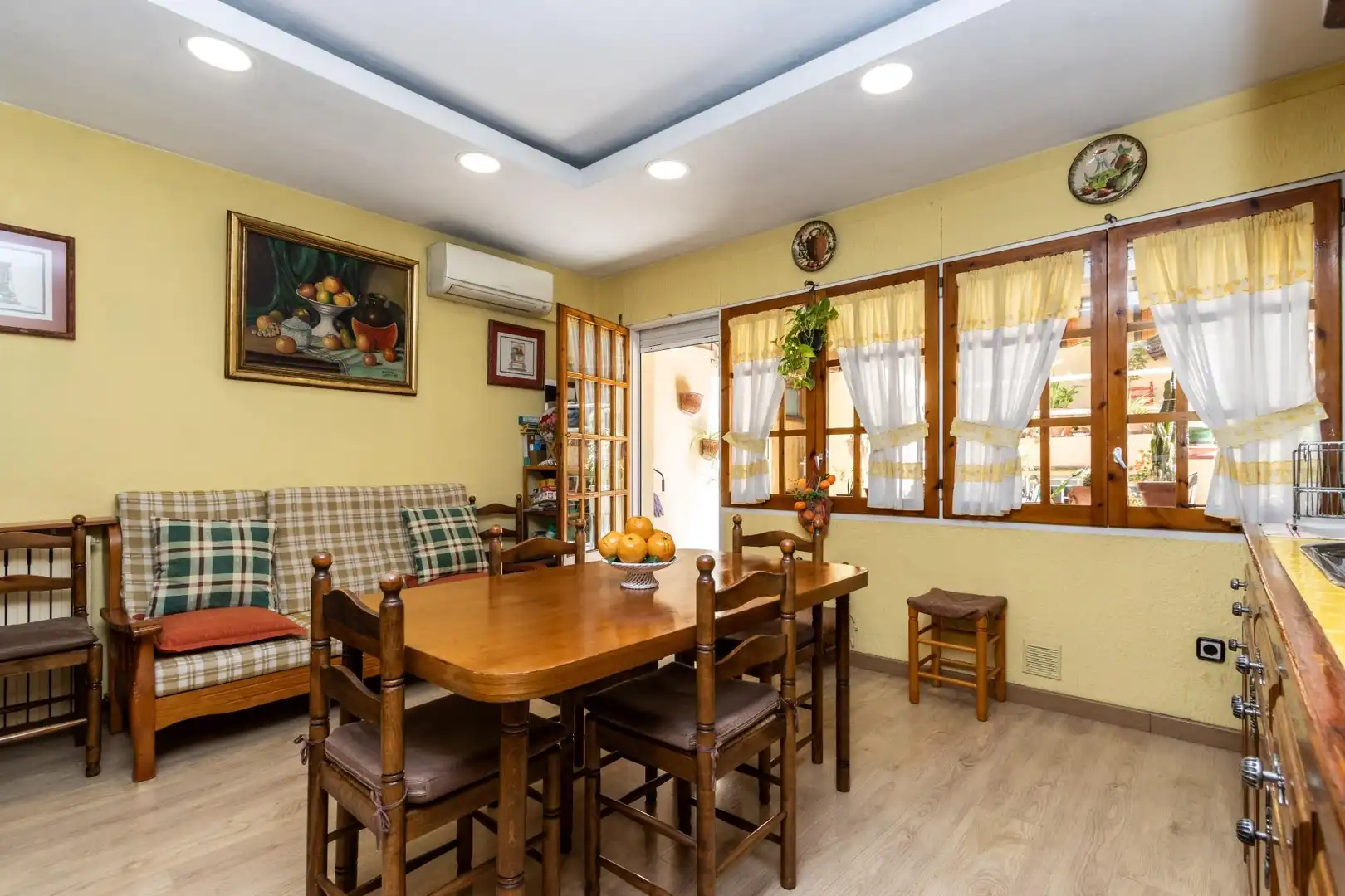 Dining room of Detached homes for sale in Sabadell  with Air Conditioner and Heating