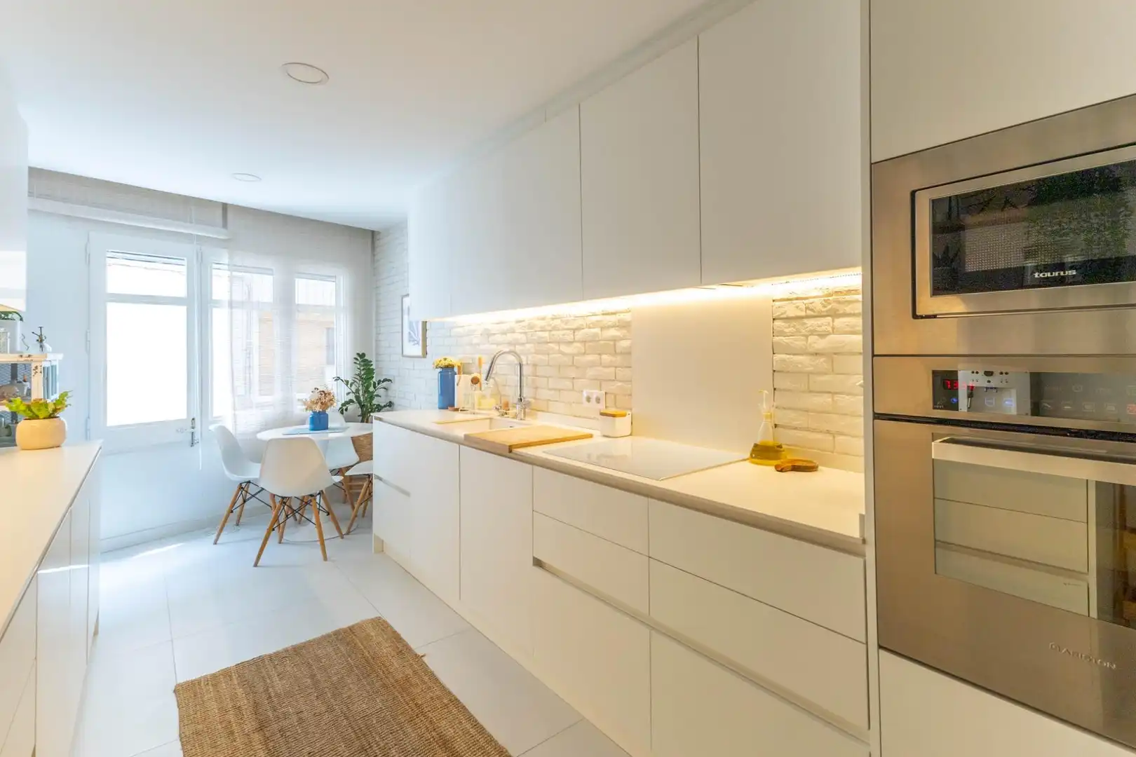 Kitchen of Houses for sale in Molins de Rei  with Air Conditioner, Heating and Parquet flooring