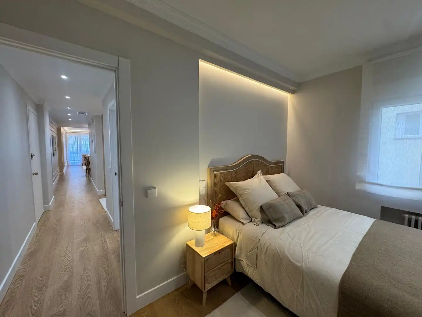 Schlafzimmer von Wohnung zur Miete in Madrid mit Klimaanlage, Heizung und Terrasse