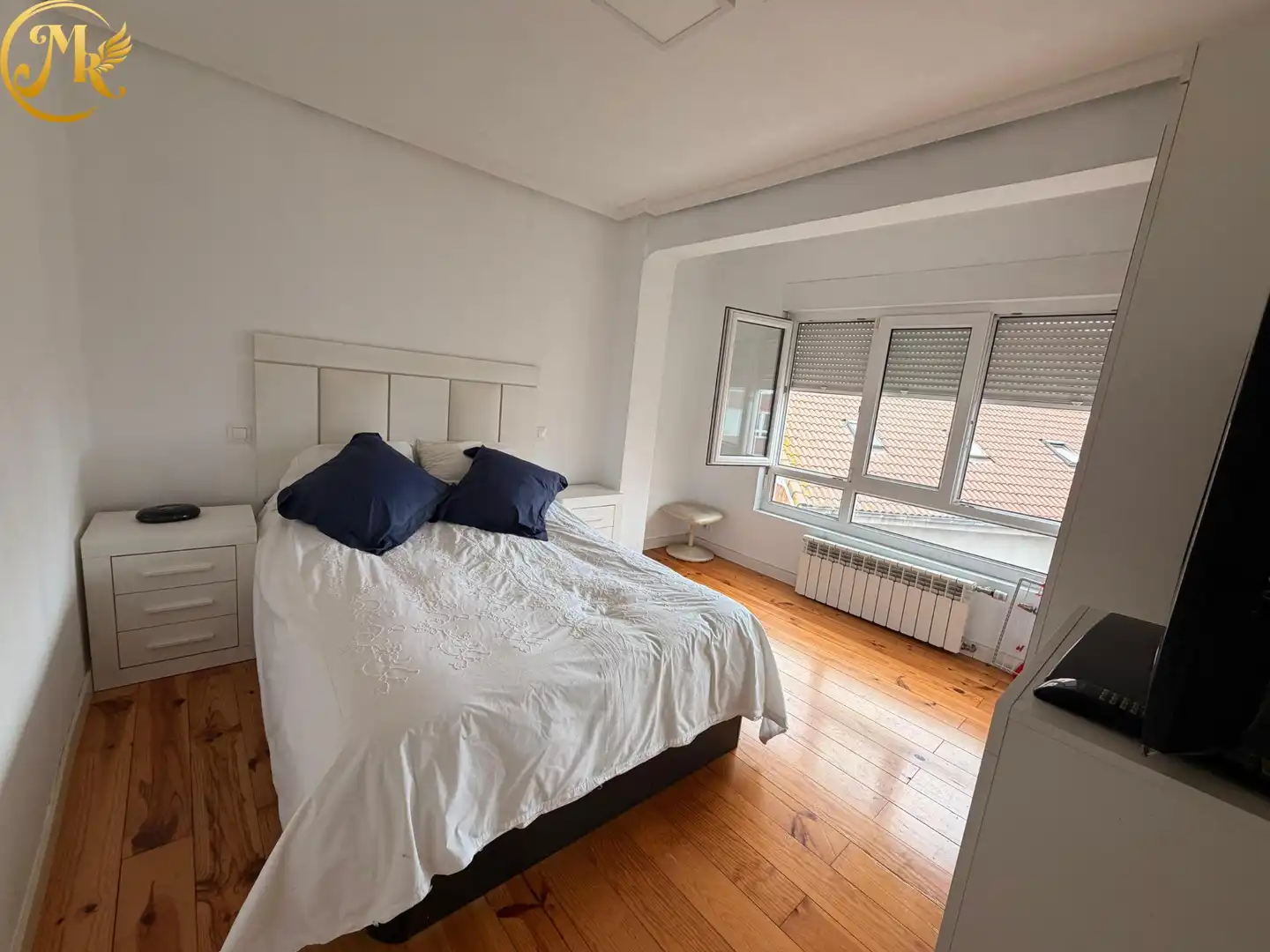 Schlafzimmer von Wohnung zur Miete in Santander mit Heizung und Möbliert