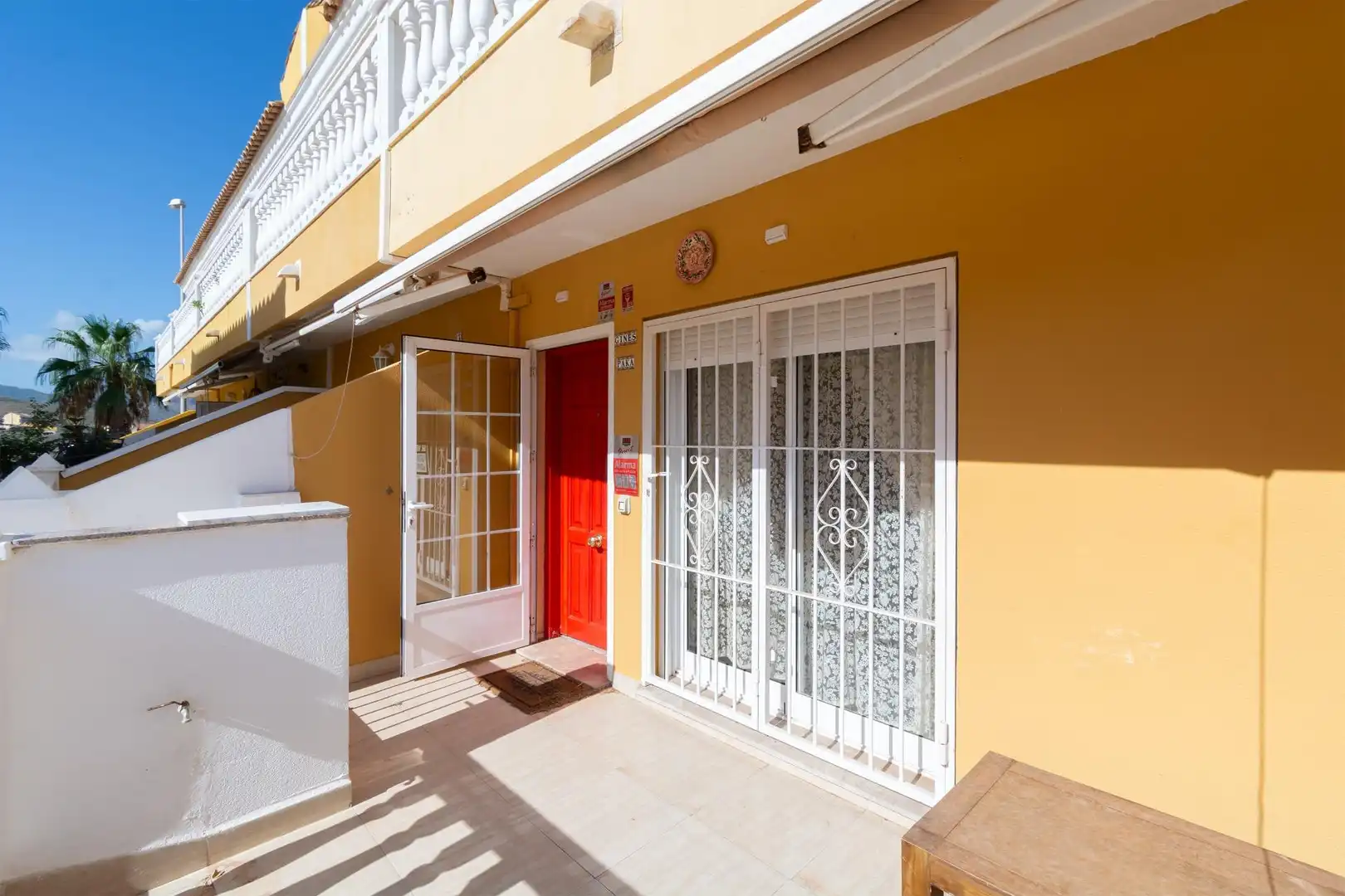 Vista exterior de Casa o chalet en venta en Cartagena con Aire acondicionado, Terraza y Amueblado