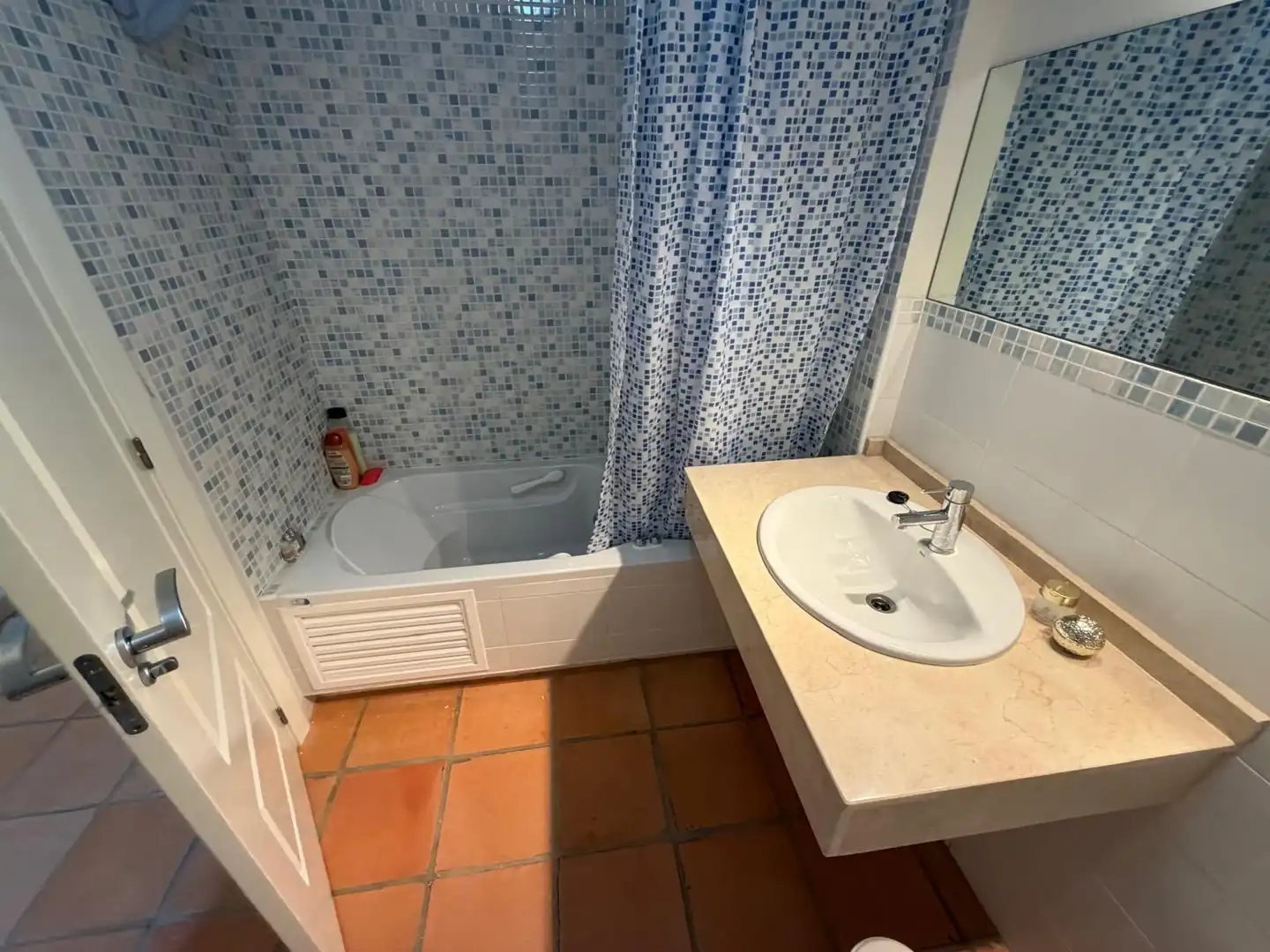 Terraced house with pool for sale in Carrer Atenas, imagen 25