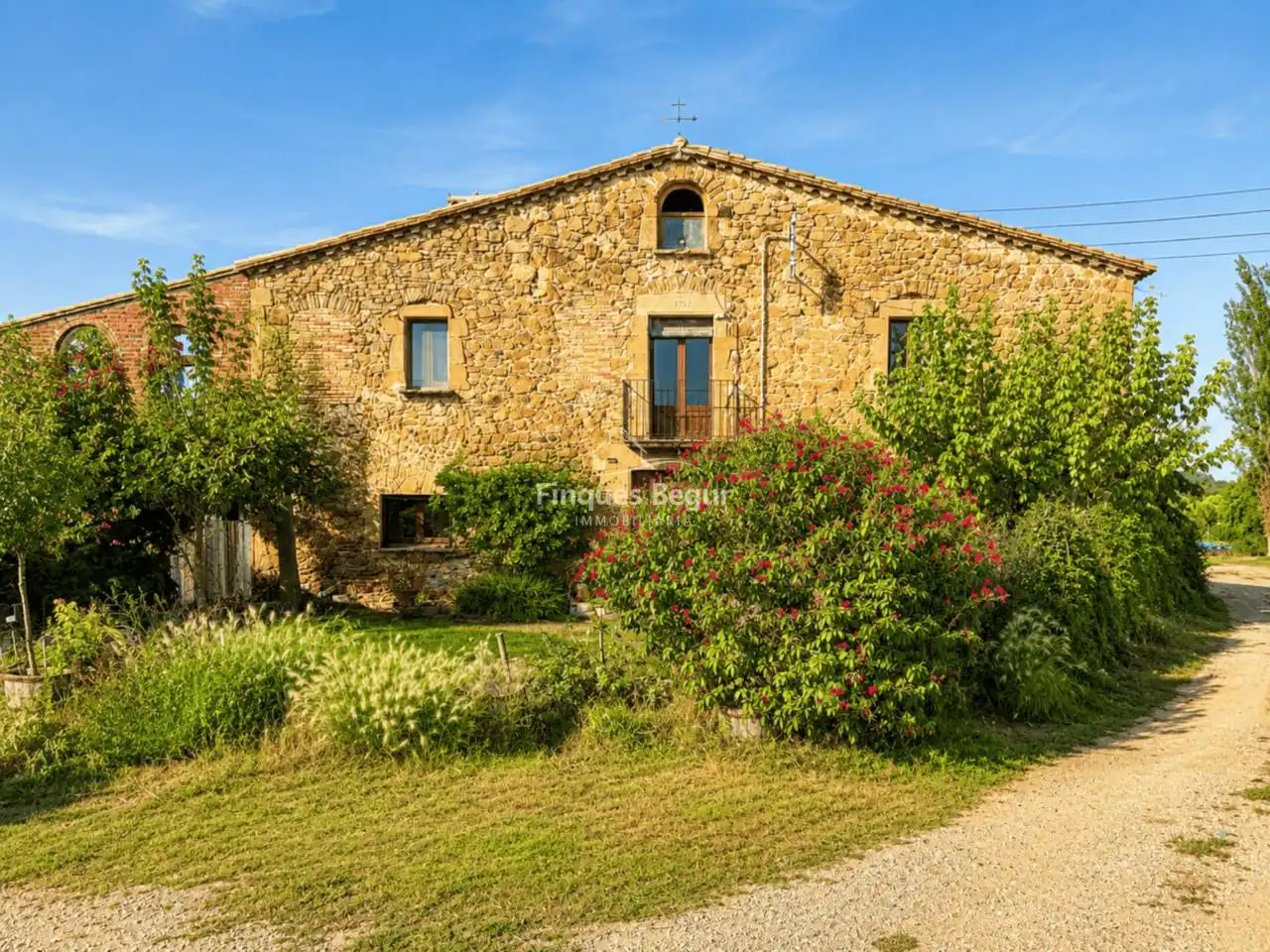 Country house with garden for sale in Calle Can Gleies, imagen 2