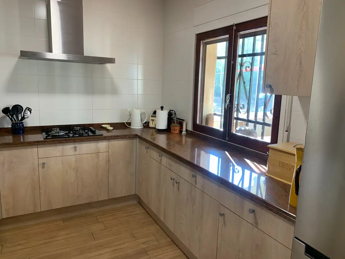 Cuina de Finca rústica en venda en Tortosa amb Aire condicionat, Calefacció i Jardí privat
