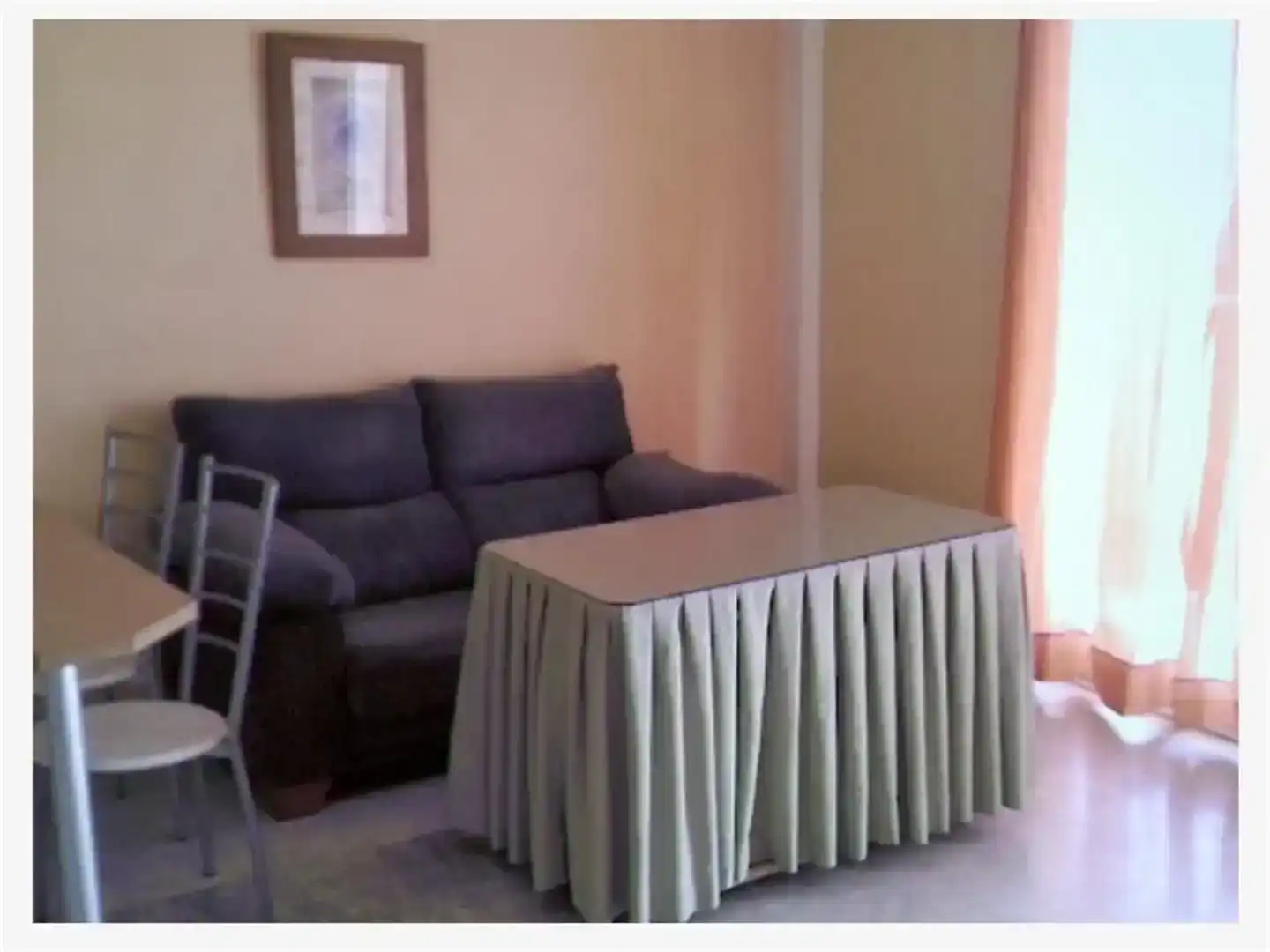 Sala de estar de Piso en venta en Mairena del Aljarafe con Aire acondicionado, Jardín privado y Piscina