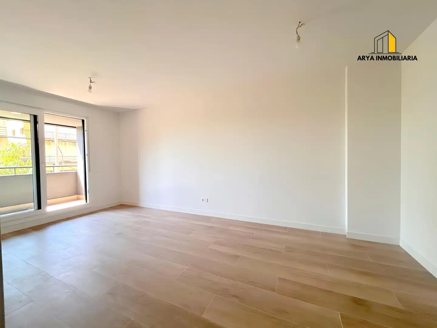Living room of Flat for sale in Torrejón de Ardoz  with Heating, Terrace and Storage room