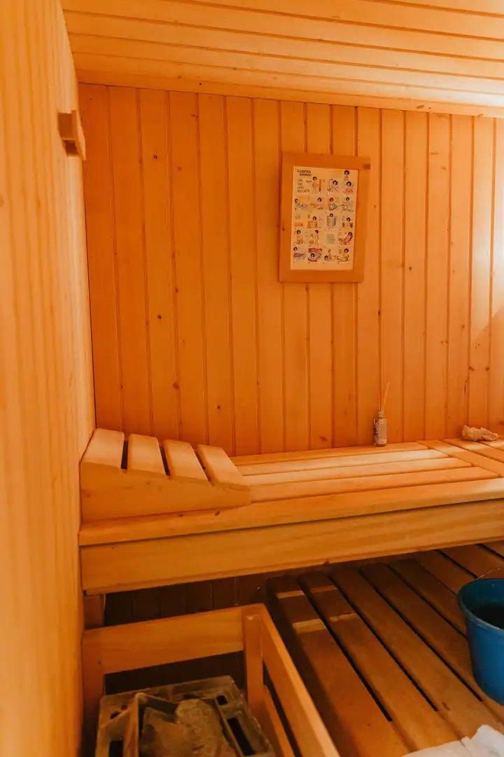 Bedroom of Houses for sale in Santa Coloma de Gramenet  with Air Conditioner, Heating and Private garden
