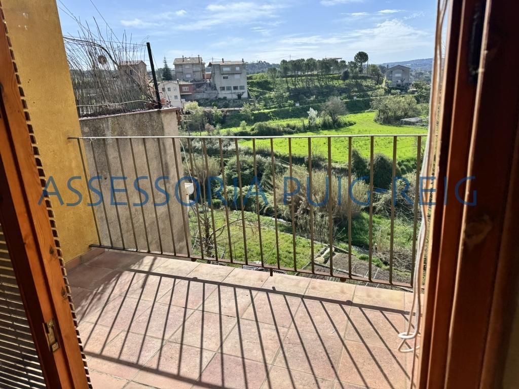 Terrassa de Casa adosada en venda en Gironella amb Terrassa i Balcó
