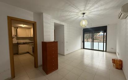 Flat for sale in Olot  with Air Conditioner, Heating and Oven