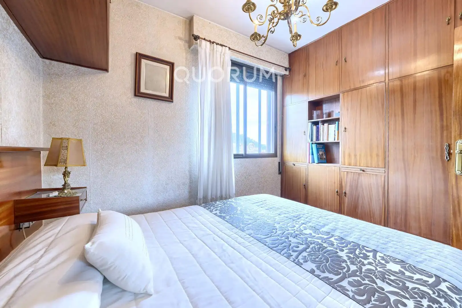 Schlafzimmer von Wohnung zum Verkauf in Basauri  mit Heizung, Möbliert und Balkon