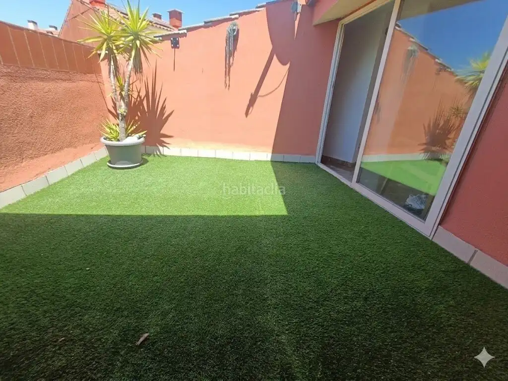 Duplexes for sale in Ca n'Oriol