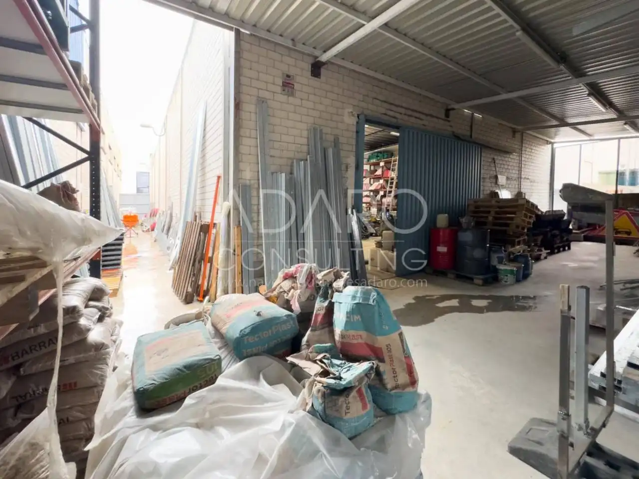 Industrial buildings for sale in San Fernando de Henares