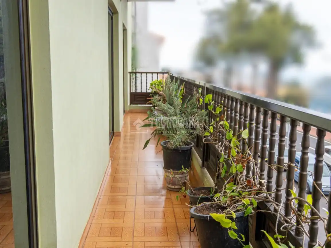 Terraza de Piso en venta en Santa Úrsula con Balcón