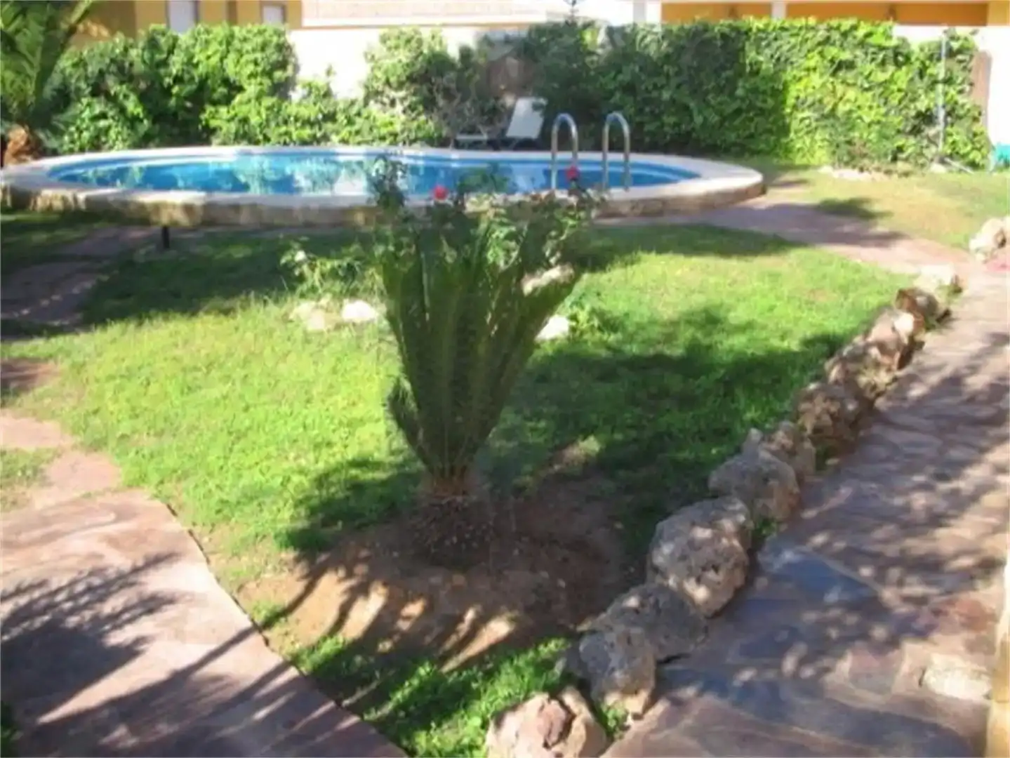 Jardí de Casa o xalet en venda en La Pobla de Vallbona amb Aire condicionat, Piscina i Balcó
