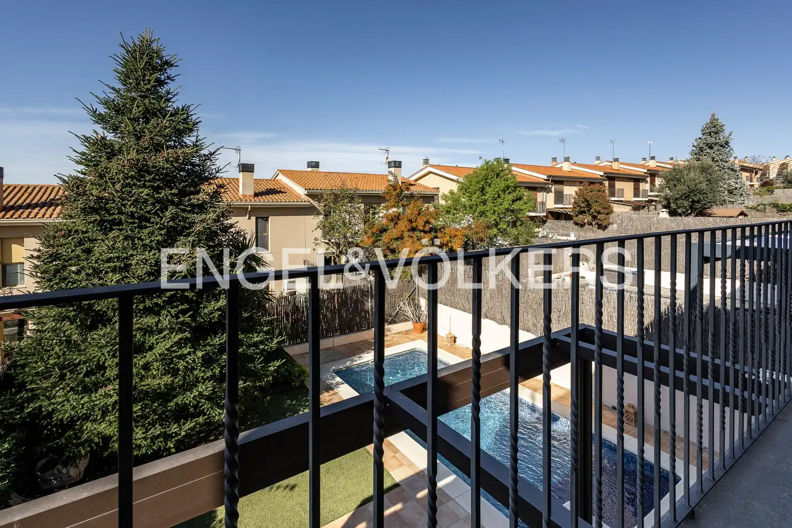 Piscina de Casa o chalet de alquiler en Collbató con Aire acondicionado, Calefacción y Jardín privado