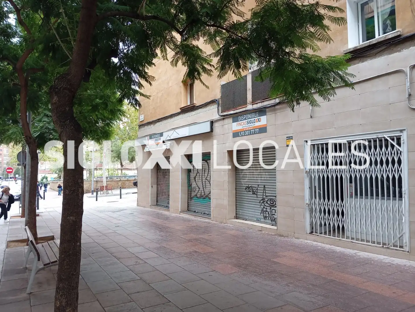 Vista exterior de Local de alquiler en Barcelona