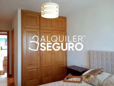 Bedroom of Flat for rent in Oleiros  with Heating and Furnished