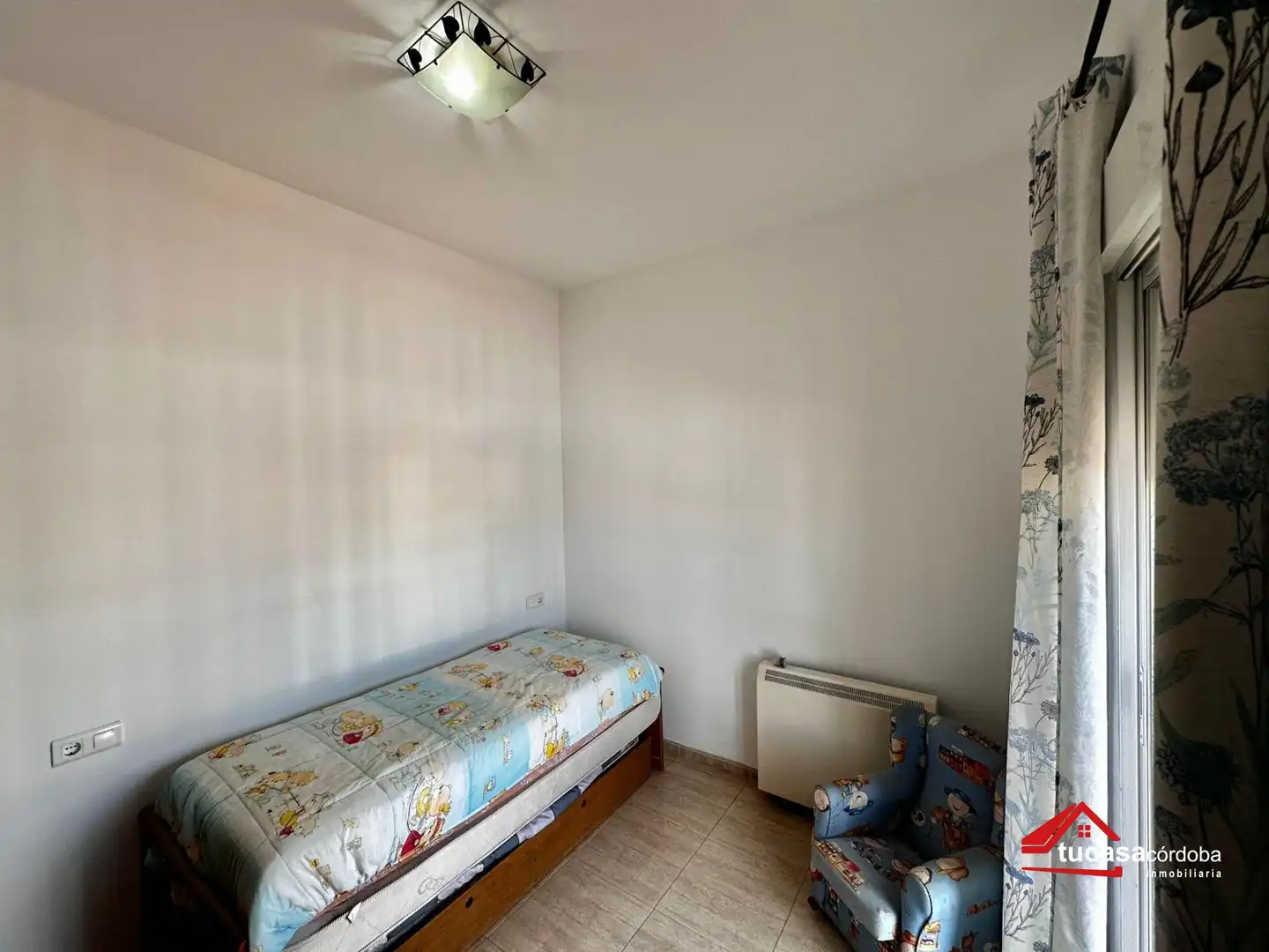 Dormitori de Casa o xalet en venda en Córdoba amb Aire condicionat, Jardí privat i Piscina