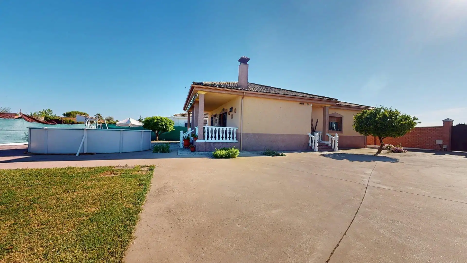 Casa rustica con piscina in vendita a Periurbano Oeste - Sierra