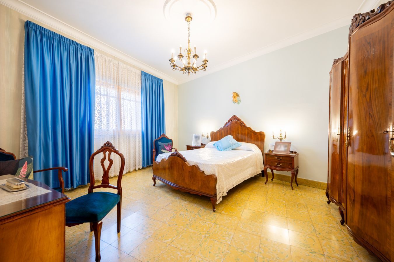 Habitación de Casa o chalet en venta en Viladecans con Terraza y Trastero