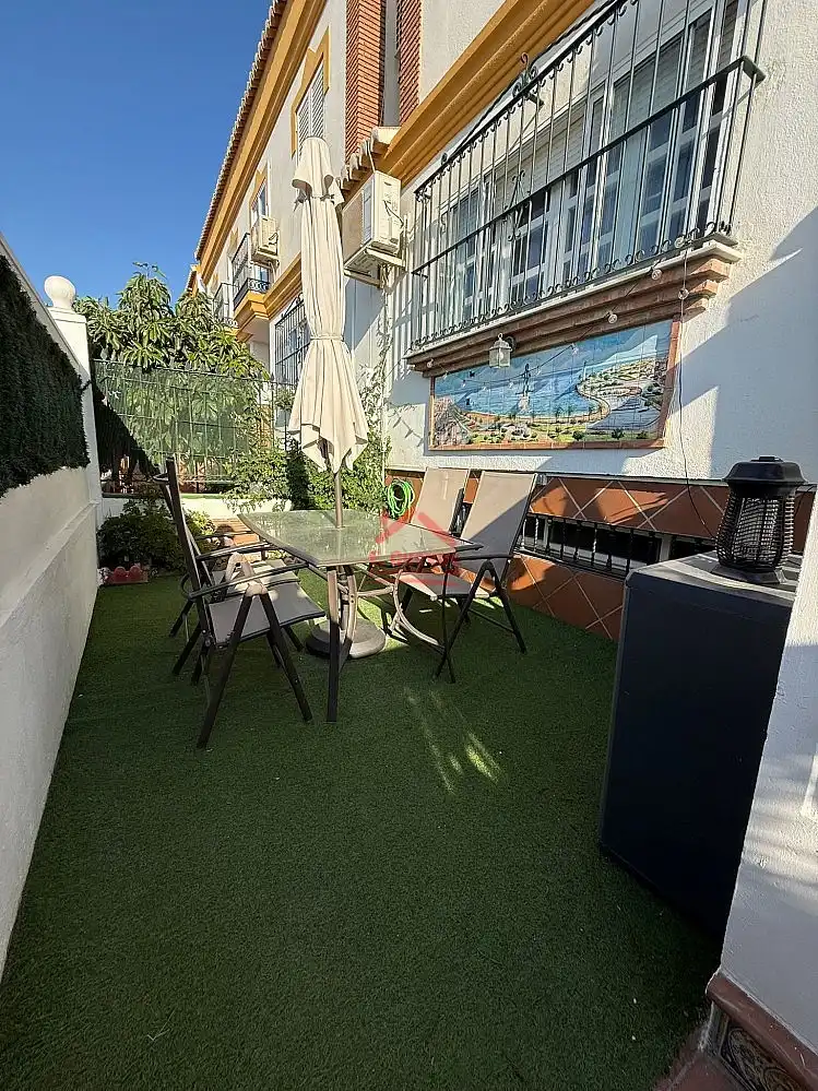 Terrassa de Casa o xalet en venda en Vélez-Málaga amb Terrassa, Piscina i Forn